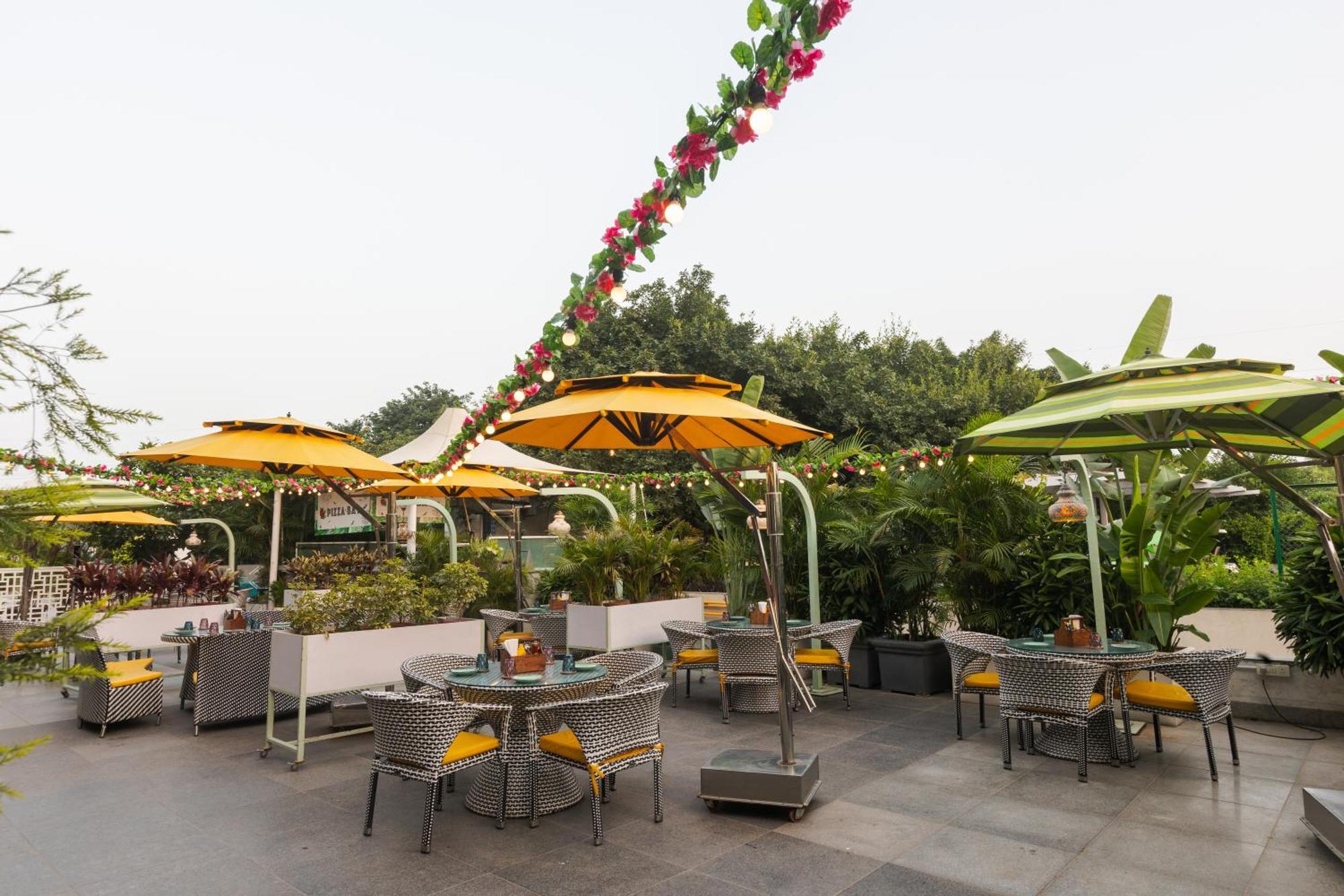 Karma Lakelands, Gurugram Гургаон Экстерьер фото