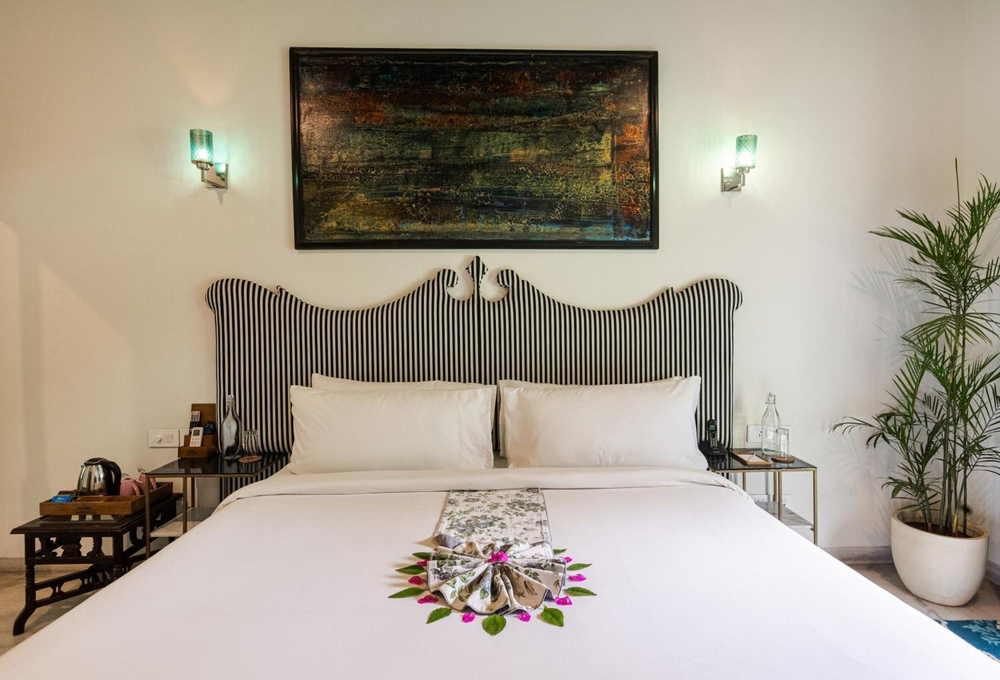Karma Lakelands, Gurugram Гургаон Экстерьер фото